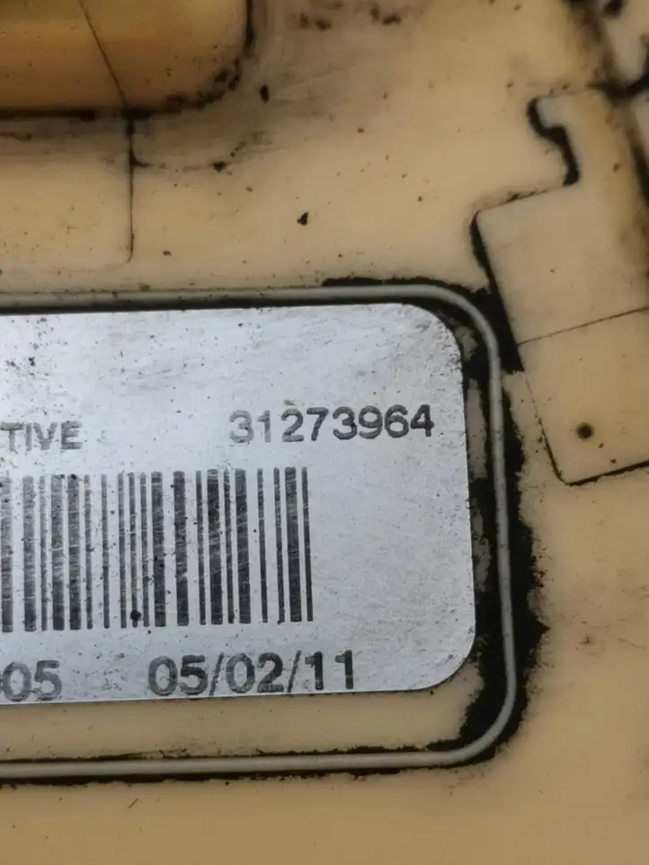 Volvo V60 (2010 - 2013) 31273964 Топливный насос (в баке) — фото 7