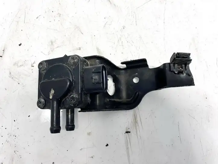 Toyota Corolla Verso AR10 (2004 - 2009) 8948064010 Датчик давления выхлопных газов — фото 1