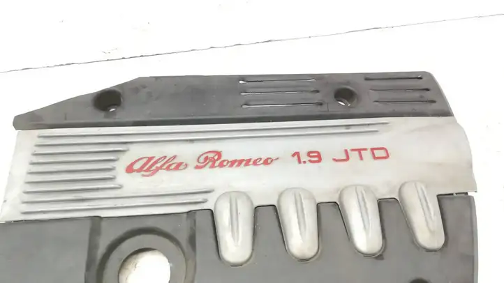 Alfa Romeo 156 (2002 - 2007) 46480339 Крышка двигателя декоративная — фото 3