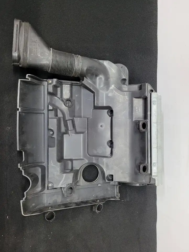 Seat Leon (1P) (2005 - 2012) 06F133837AD Крышка двигателя декоративная — фото 1
