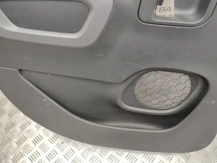 Toyota ProAce City (2016 - ) 9816784677 Обшивка раздвижной двери — фото 11