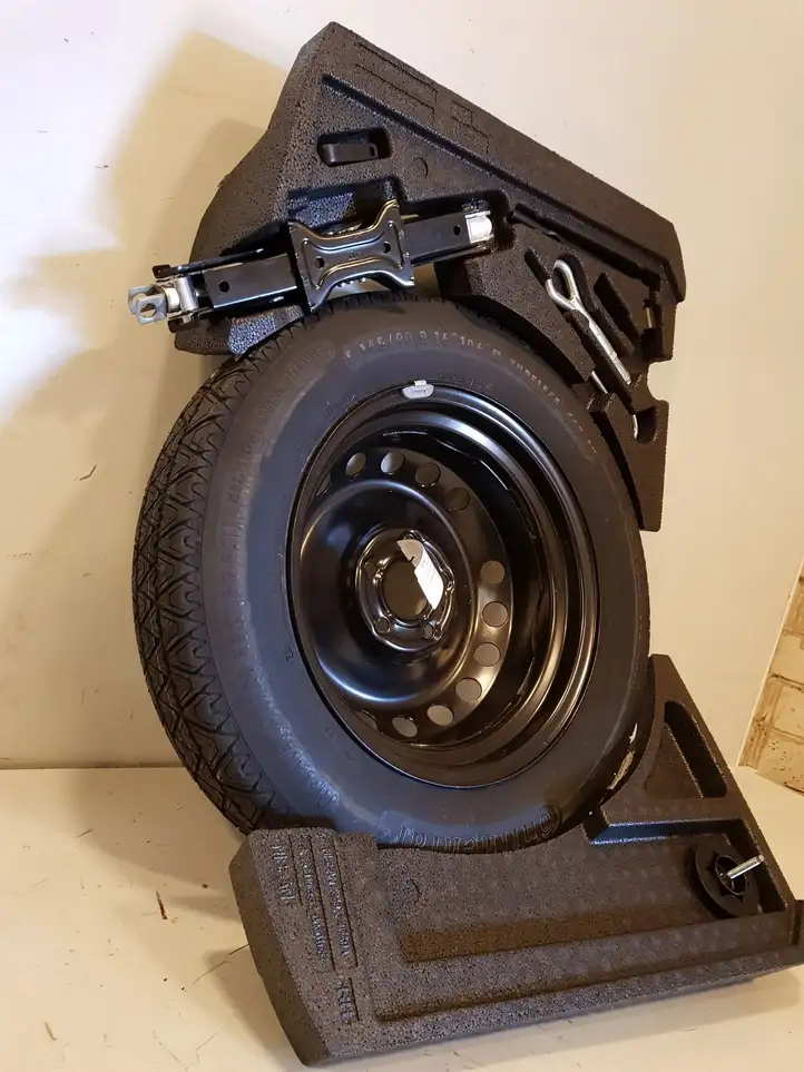 Nissan Qashqai (2013 - 2017) 849794EA0A Запасное колесо R16 — фото 8