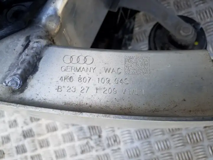 Audi A6 S6 C8 4K (2018 - ) 4K0807109 Панель радиаторов двигателя — фото 11