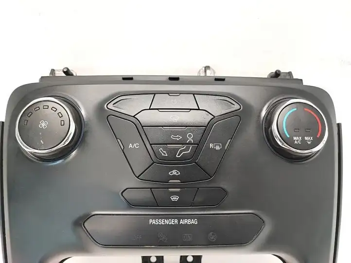 Ford Ranger (2015 - 2019) EB3T19980HJ Кнопка кондиционера — фото 4