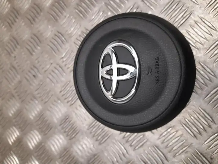 Toyota Yaris Cross (2020 - ) 73220K0011 Подушка безопасности руля — фото 2