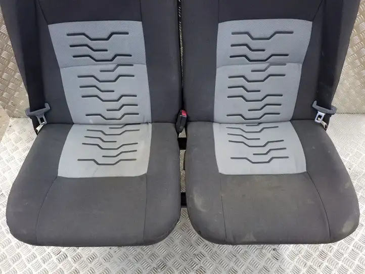 Ford Transit Custom (2014 - ) Второй ряд сидений — фото 6