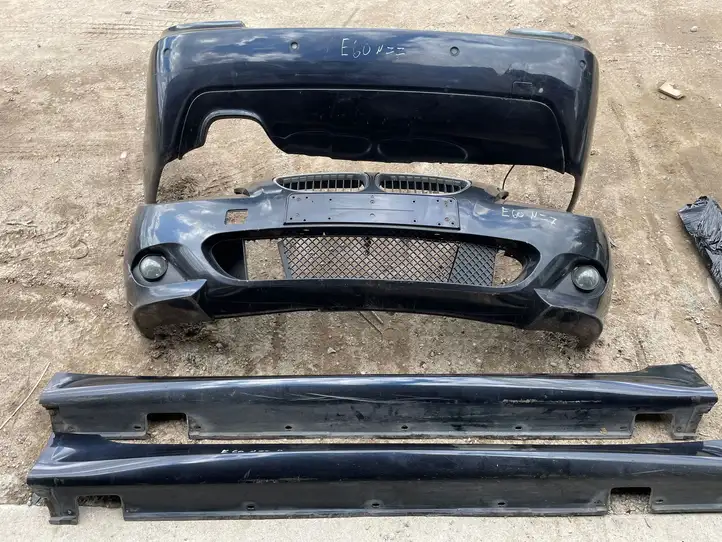 BMW 5 E60 E61 (2004 - 2010) 5111789658212 Комплект переднего бампера — фото 1