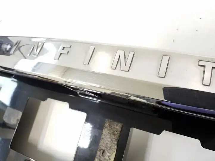 Infiniti Q70 Y51 (2013 - 2019) 848104AP6B Подсветка номера — фото 4