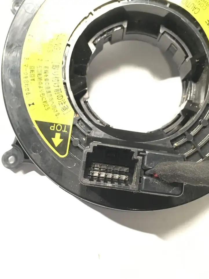 Toyota Land Cruiser (J120) (2002 - 2009) Контактное кольцо SRS — фото 2