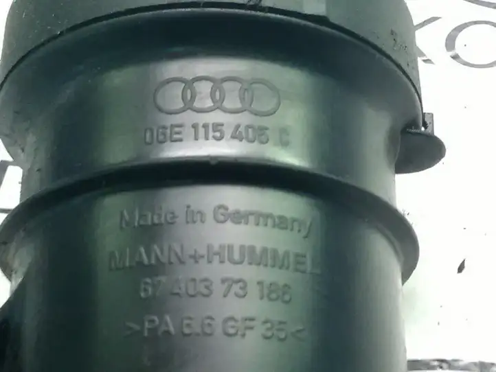 Audi A4 S4 B8 8K (2007 - 2011) 06E115405C Кронштейн масляного фильтра — фото 2