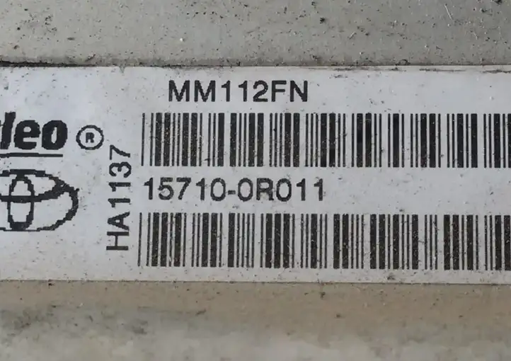 Toyota Verso (2012 - 2015) 157100R011 Кронштейн масляного фильтра — фото 3