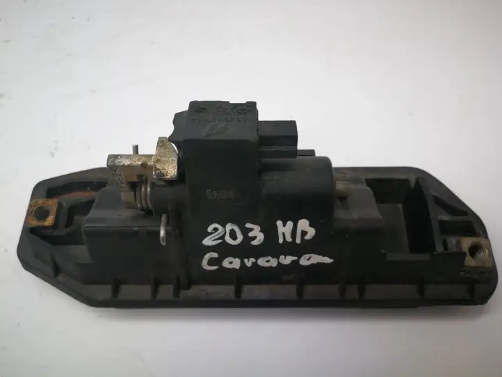 Mercedes-Benz C W203 (2000 - 2007) 2037401193 Ручка крышки багажника — фото 2