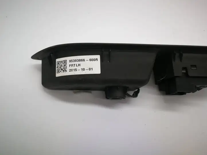 Opel Mokka (2012 - 2016) 95393866 Кнопка стеклоподъемников — фото 2