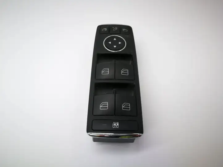 Mercedes-Benz C W204 (2007 - 2014) A2048703558 Блок кнопок стеклоподъемников — фото 2