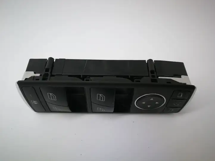 Mercedes-Benz C W204 (2007 - 2014) A2048703558 Блок кнопок стеклоподъемников — фото 5