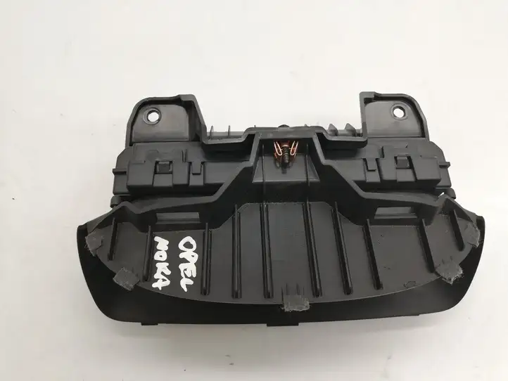Opel Mokka (2012 - 2016) 95142081 Дисплей — фото 5