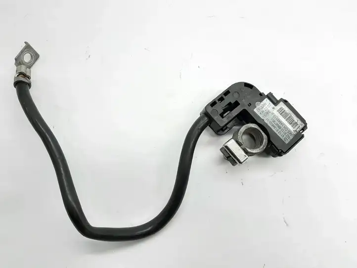BMW 1 E81 E87 (2004 - 2011) 913485501 Минусовой провод аккумулятора — фото 1