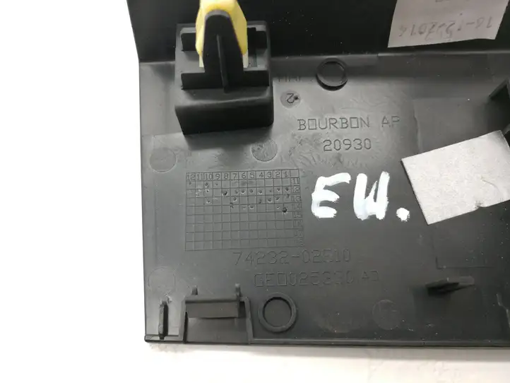 Toyota Auris E180 (2012 - 2018) 7423202E10 Кнопка стеклоподъемников — фото 3