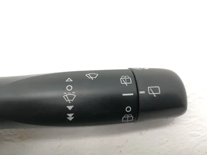 Toyota Yaris (2009 - 2012) 17F144 Включатель скорости стеклоочистителей — фото 2