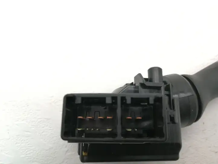 Toyota Yaris (2014 - 2019) 0D019017F936 Включатель скорости стеклоочистителей — фото 3