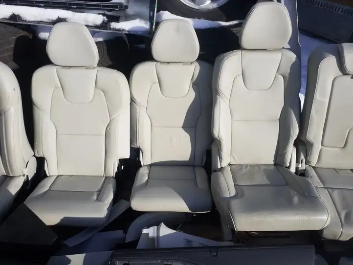 Volvo XC90 (2019 - ) Комплект салона — фото 2