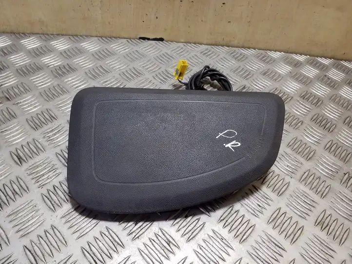 Opel Corsa D (2010 - 2014) 13213585 Подушка безопасности сиденья — фото 1