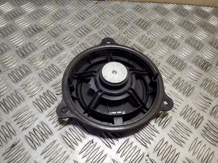 Renault Master III (2010 - ) Динамики передних дверей — фото 3