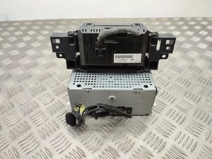 Ford Focus (2015 - 2019) F1FT18B955LA Магнитола / мультимедийная система — фото 10