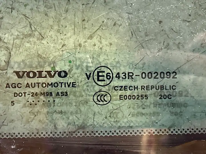 Volvo XC90 (2014 - 2019) 43R002092 Заднее боковое стекло — фото 3