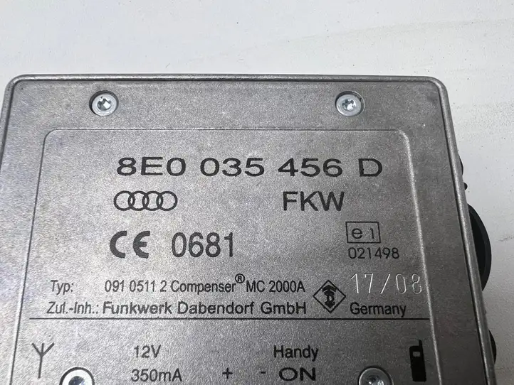 Audi A6 S6 C6 4F (2004 - 2008) 8E0035456D Усилитель антенны — фото 4