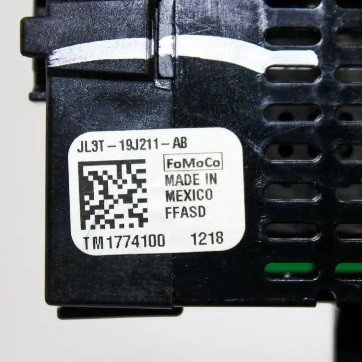 Ford F150 (2018 - 2020) JL3T19J211AB USB модуль — фото 6