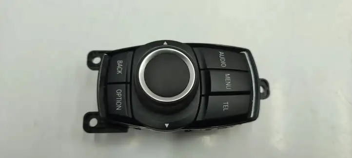 BMW 1 F20 F21 (2011 - 2019) 9261704 Контроллер мультимедийной системы — фото 4