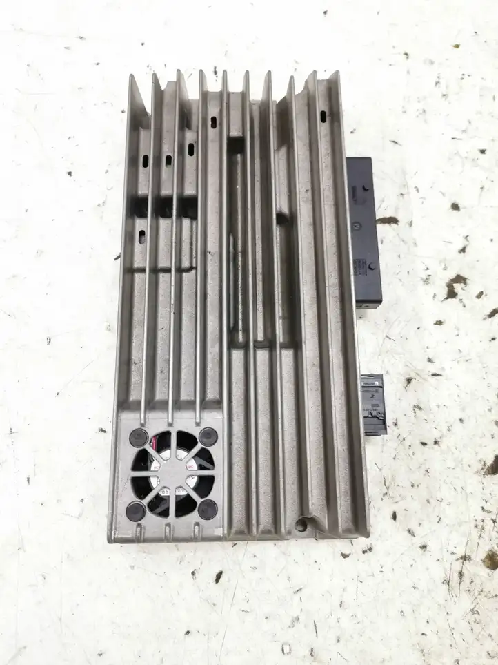 Audi A4 S4 B8 8K (2011 - 2015) 8T0035223AK Усилитель звука — фото 2