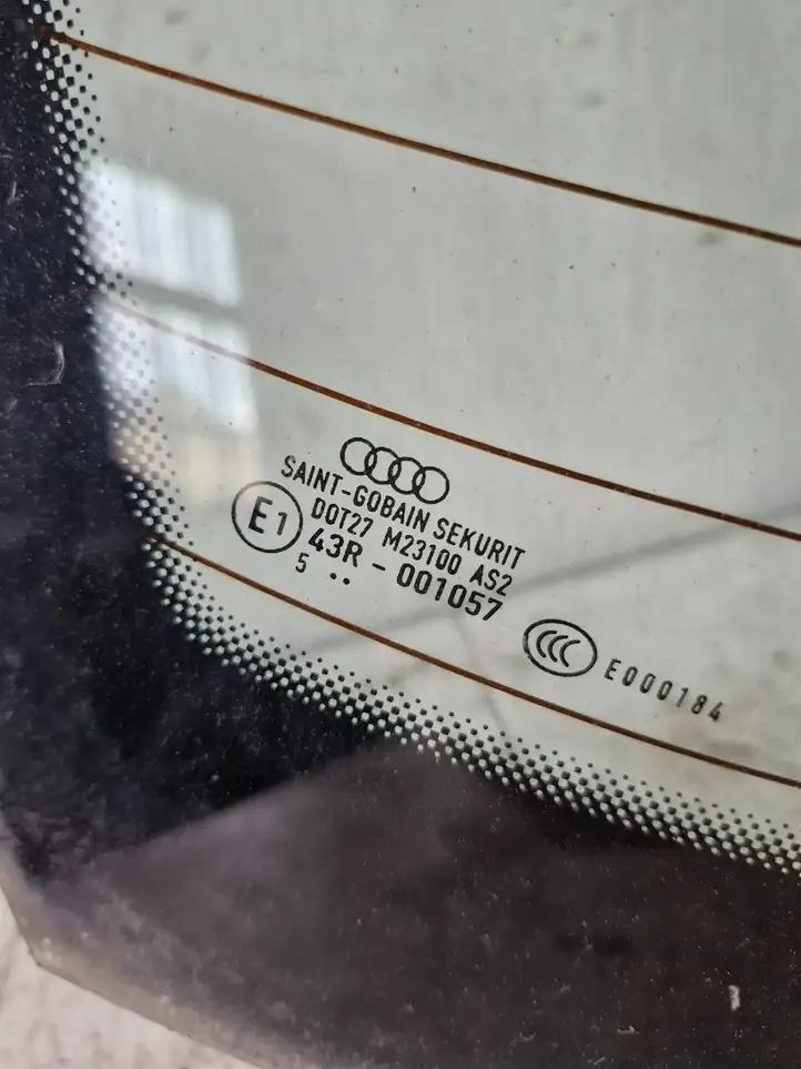 Audi A4 S4 B8 8K (2007 - 2011) E000184 Заднее стекло — фото 2