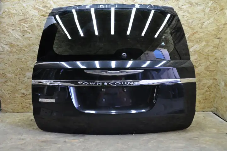Chrysler Town & Country V (2010 - 2016) PXR Крышка багажника — фото 6