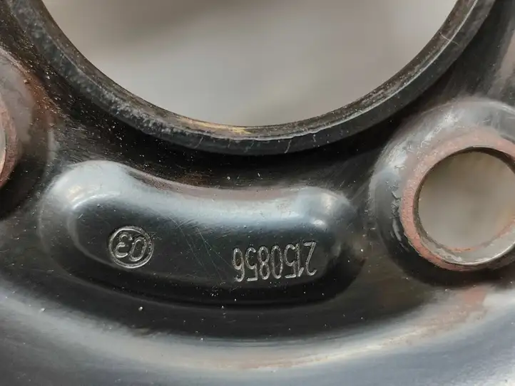 Ford Ecosport (2013 - 2018) Кованый диск R15 — фото 12