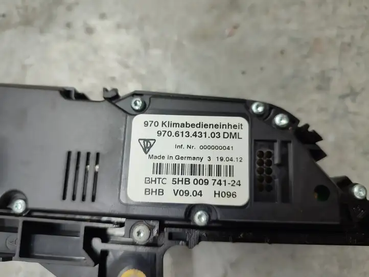 Porsche Panamera (970) (2009 - 2013) 97061347603 Блок кнопок на панели — фото 2