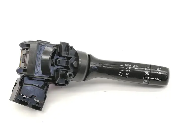 Toyota Yaris (2005 - 2009) Включатель скорости стеклоочистителей — фото 1
