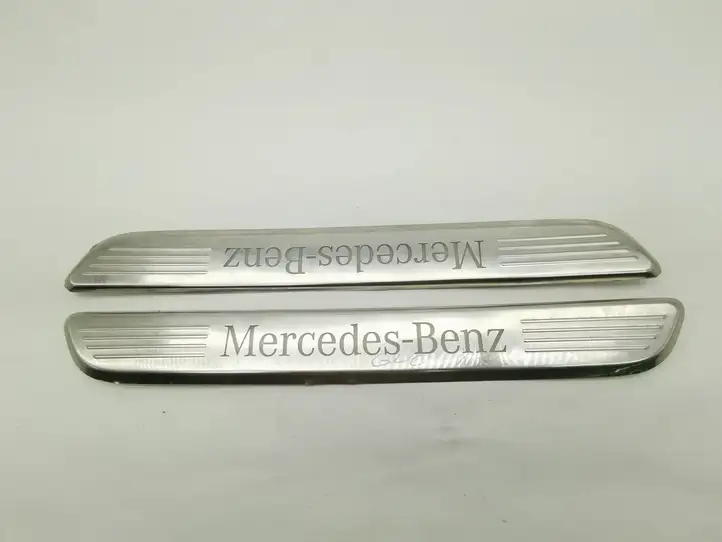 Mercedes-Benz GLC X253/C253 (2015 - ) A2056800735 Наружная отделка заднего порога — фото 2