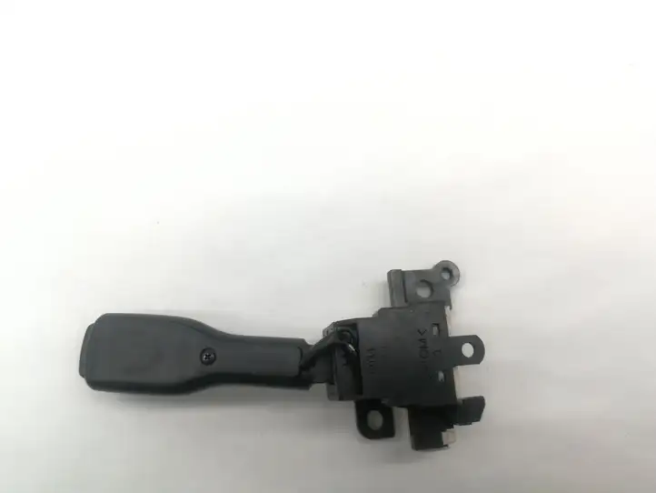 Toyota Avensis T250 (2006 - 2009) 18A174 Кнопка управления круиз контроля — фото 3