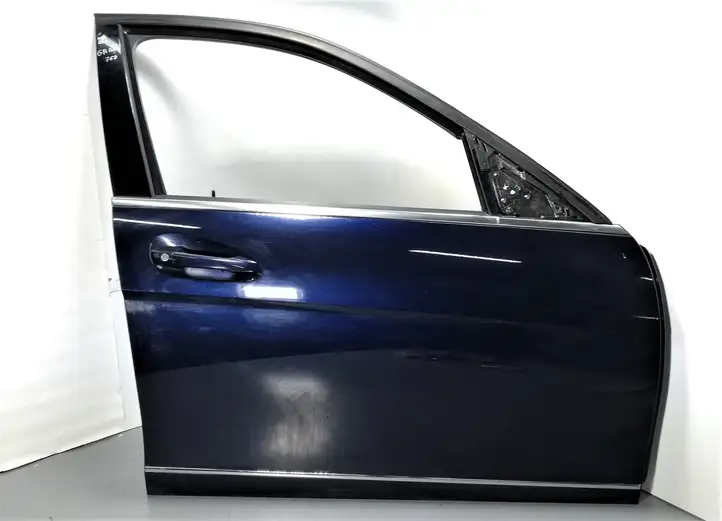 Mercedes-Benz C W204 (2007 - 2014) Дверь — фото 1