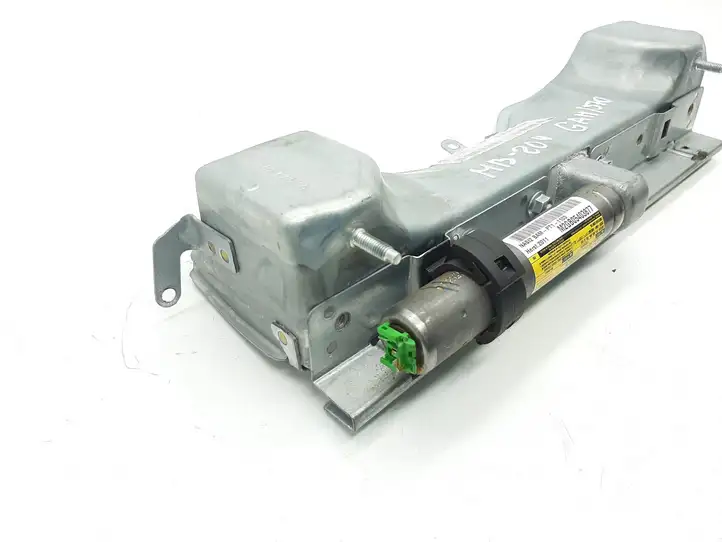 Mercedes-Benz C W204 (2007 - 2014) A2048602002 Коленная подушка безопасности — фото 4