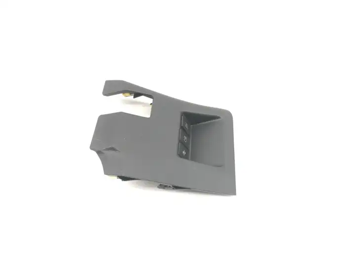 Toyota Yaris (2014 - 2019) 554330D380 Кнопка фаркопа в багажнике — фото 1