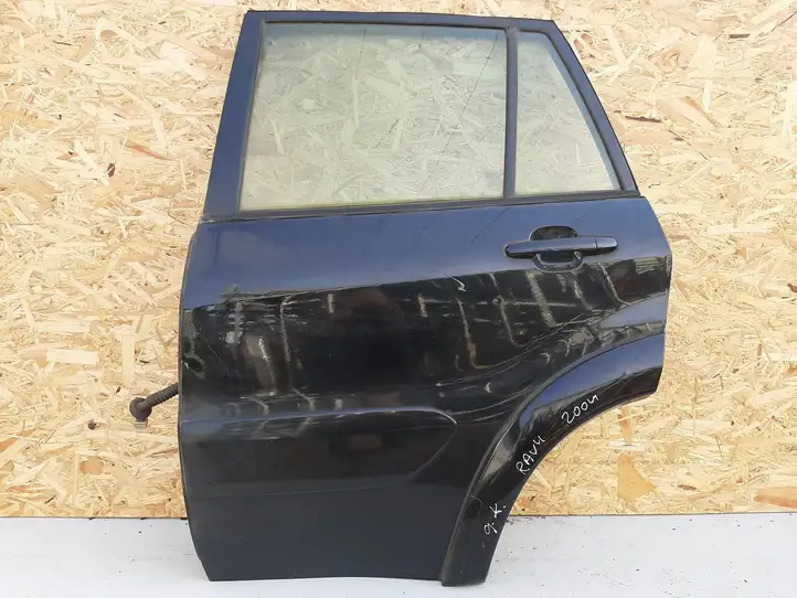 Toyota RAV 4 (XA20) (2000 - 2005) Задняя дверь — фото 1