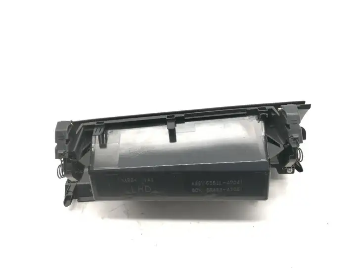 Toyota Prius (XW30) (2009 - 2015) 5551147041 Вещевой ящик — фото 2