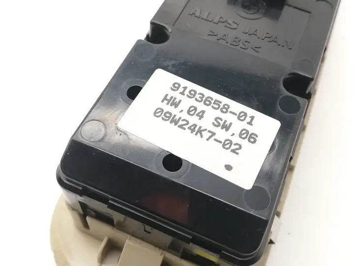 BMW X1 E84 (2009 - 2015) 9193658 Кнопка стеклоподъемников — фото 2