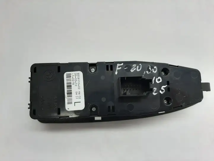 BMW 1 F20 F21 (2011 - 2019) 9208110 Блок кнопок стеклоподъемников — фото 2