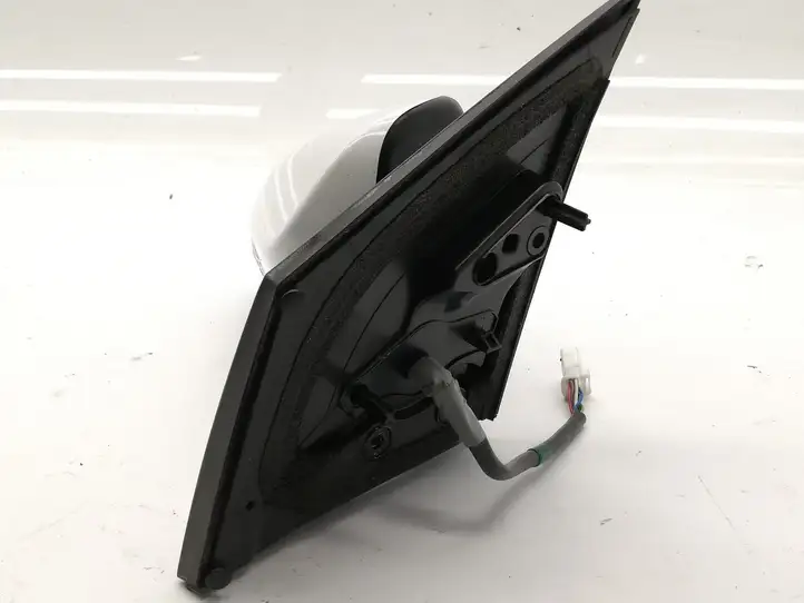 Toyota Auris E180 (2012 - 2018) E11026983 Боковое зеркало с электроприводом — фото 3