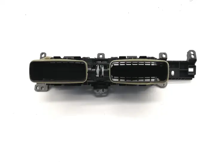Toyota Auris E180 (2012 - 2018) 5567002400 Другая деталь консоли (туннеля) — фото 4
