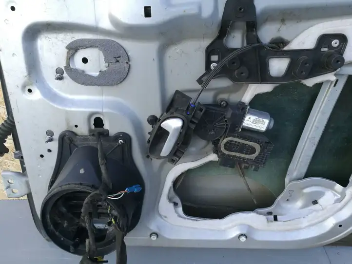 Citroen C4 I Picasso (2006 - 2013) Дверь — фото 6